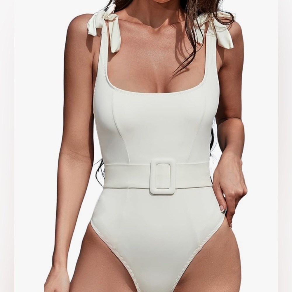 BRAND NEW Amazon Swimsuit